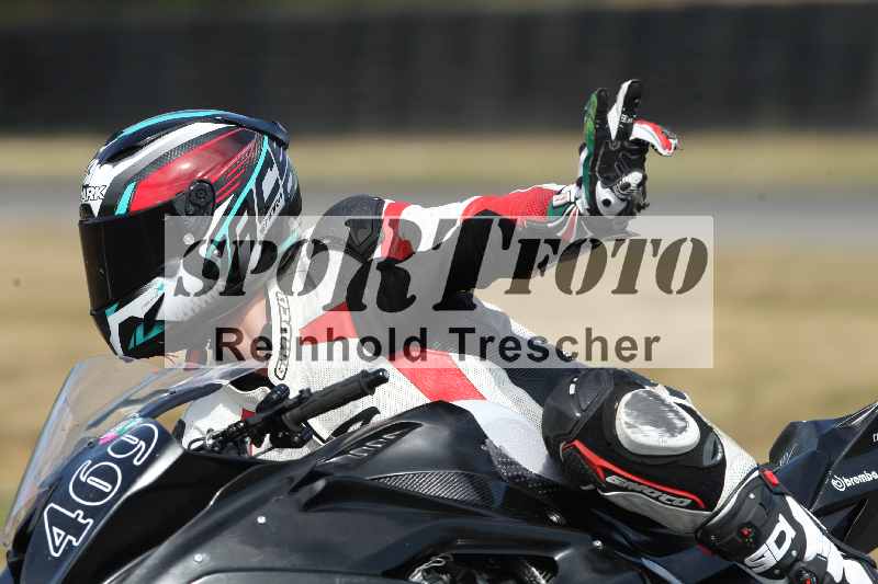 Archiv-2022/55 14.08.2022 Plüss Moto Sport ADR/Freies Fahren/469